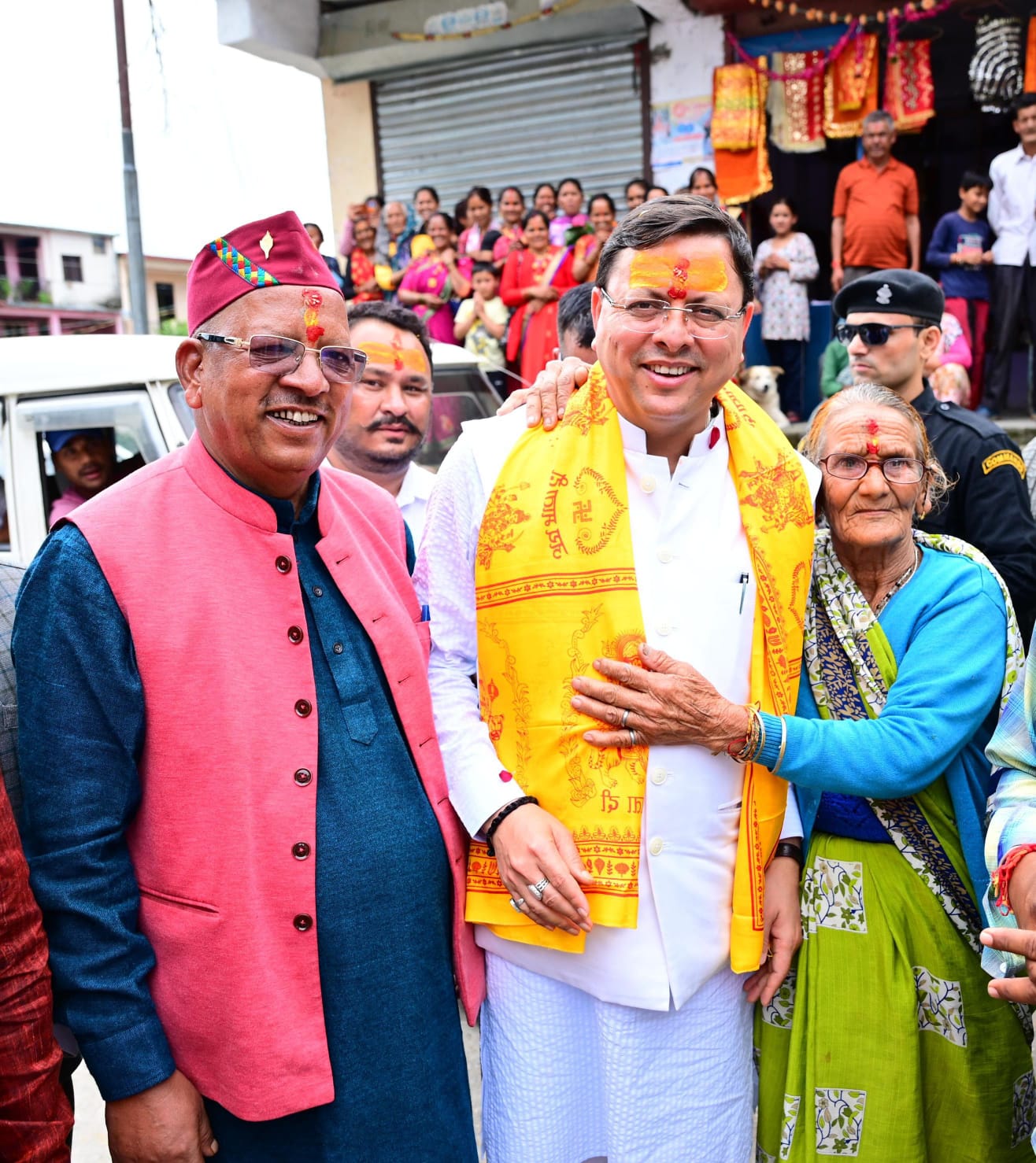 CM Dhami being greeted in Pithoragarh