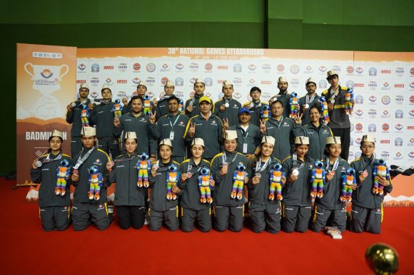 Uttarakhand badminton team wins silver in 38th national games