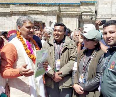 cm-rawat-kedarnath