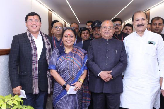 Speaker Ritu Khanduri Bhushan with MLAs in vidhan sabha