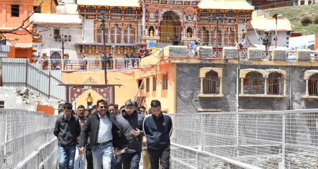 Chief Secretary Anand Bardhan Reviews Badrinath Master plan progress