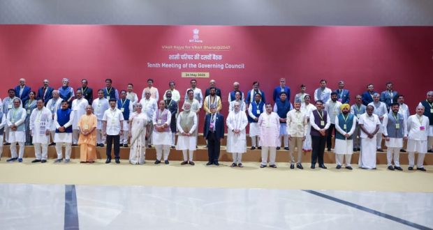 CM Dhami Attends 10th NITI Aayog Governing Council Meeting