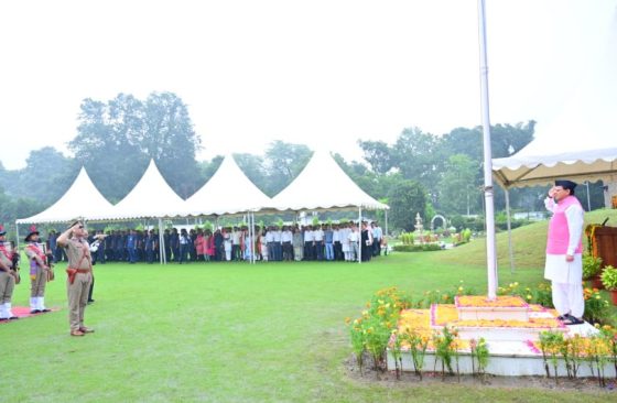 CM Pushkar Singh Dhami hoists tricolor at CM house