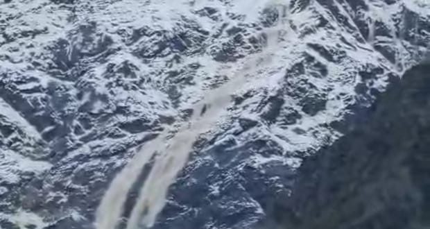 Minor Avalanche in Kedarnath