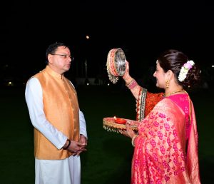 CM Pushkar Singh Dhami's wife Geeta Dhami observe Karwa Chauth